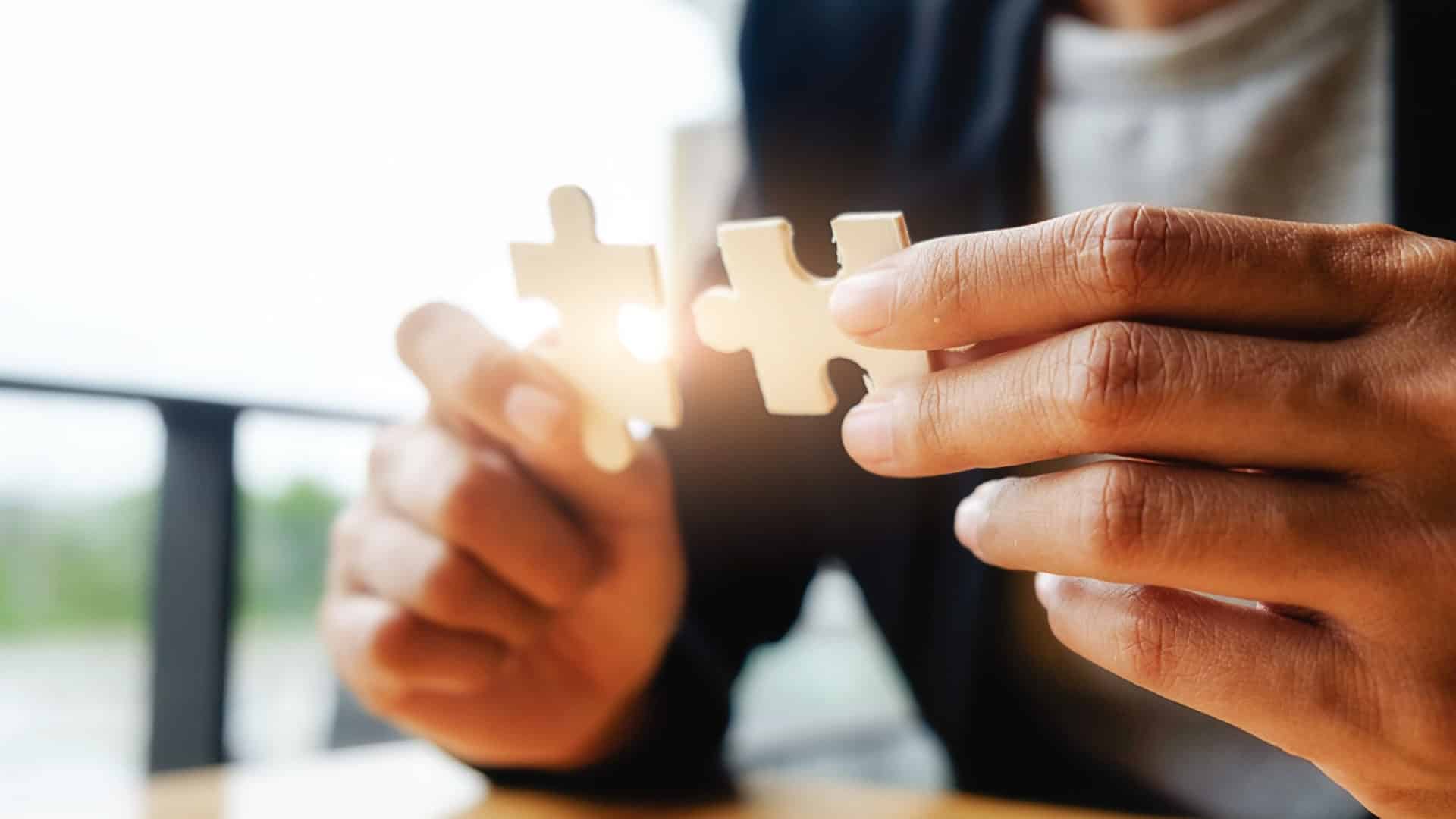 Assembler les pièces du puzzle